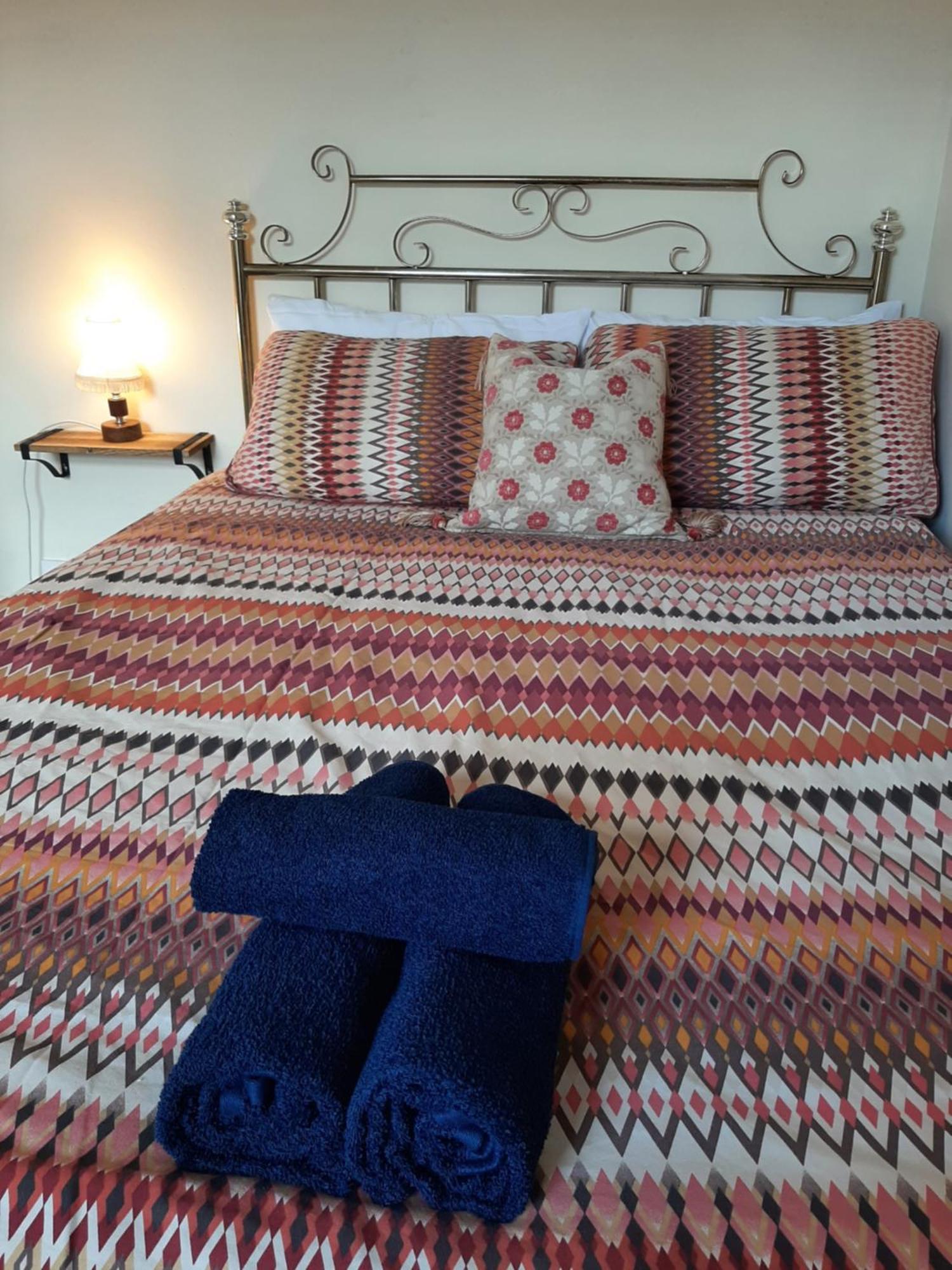 Salisbury Guest House - Free Parking Йорк Екстериор снимка